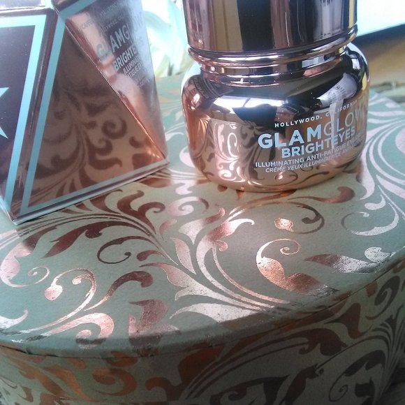 BNIB GLAMGLOW Brighteyes Illuminating Anti-Fatigue Eye Cream - Picture 3 of 6